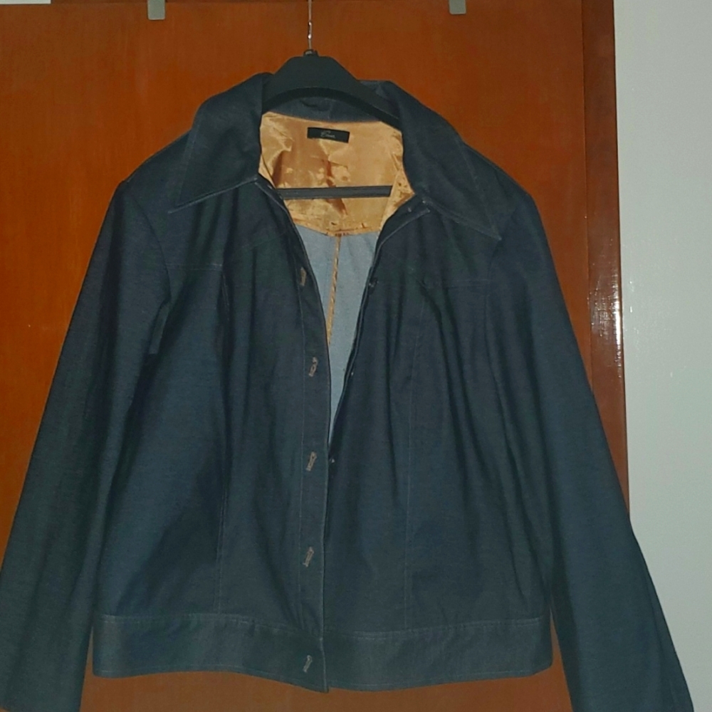 Vintage Jean Set!  Jacket and Capri